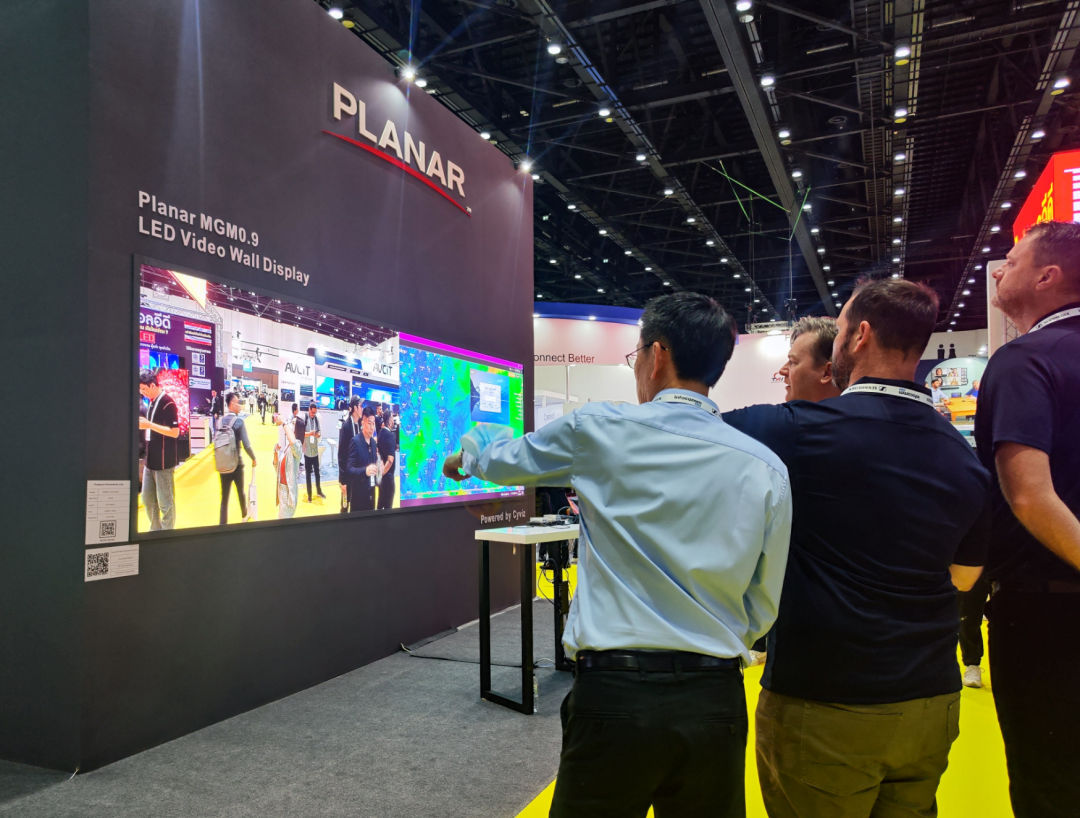 InfoComm Asia | 爱游戏Planar全球首发第四代Micro LED智能一体机
