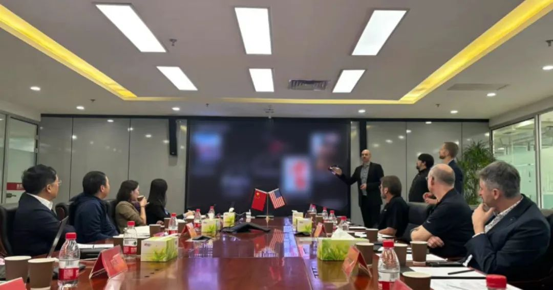 爱游戏旗下NP与虚拟动点整合优势资源，共谋AI与空间计算发展新篇章