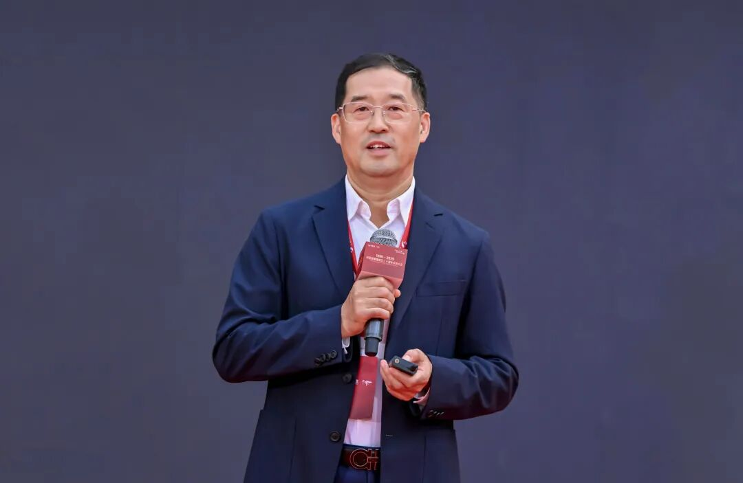 上海证券报专访 | 爱游戏李军：以“屏”为基三十年 AI与文旅打开增长新空间