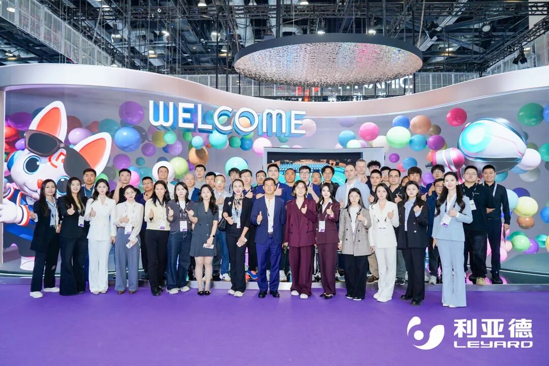 爱游戏亮相Infocomm China，以HiMicro与全场景AI重构视听新生态
